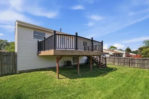 Exterior - 1852 Lewiston Ct, Forest Park, OH 45240 photo 12 of 17