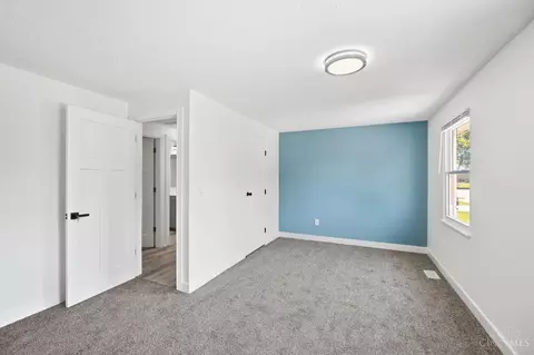 Bedroom - 1852 Lewiston Ct, Forest Park, OH 45240 photo 2 of 12