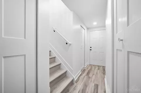 Entry Way - 1852 Lewiston Ct, Forest Park, OH 45240 photo 4 of 4
