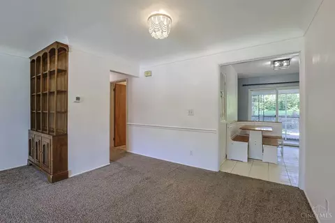 Living - 595 Libbejo Dr, Cincinnati, OH 45233 photo 6 of 6
