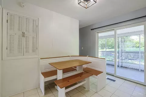 Dining - 595 Libbejo Dr, Cincinnati, OH 45233 photo 2 of 2