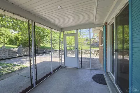 Exterior - 595 Libbejo Dr, Cincinnati, OH 45233 photo 8 of 16