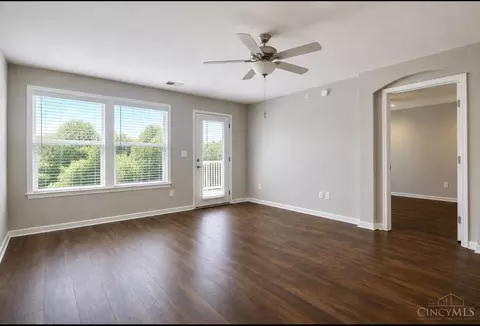 Living - 4285 Value Springs Dr, Cincinnati, OH 45245 photo 3 of 3