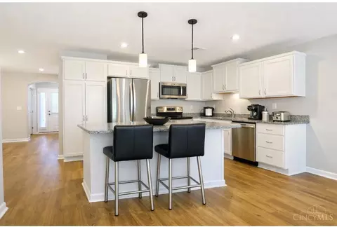 Kitchen - 4285 Value Springs Dr, Cincinnati, OH 45245 photo 3 of 5