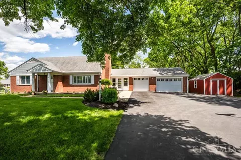8188 Columbia Rd, Maineville, OH 45039