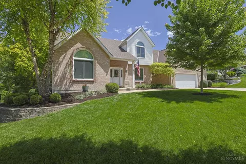 870 Abbot Dr, Fairfield, OH 45014