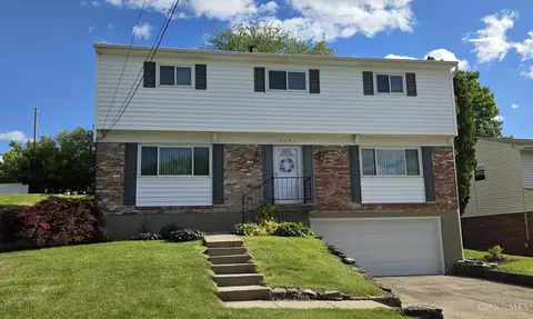 3383 Palmhill Ln, Cincinnati, OH 45239