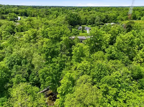 View/Area - 9808 Daly Rd, Cincinnati, OH 45231 photo 2 of 3