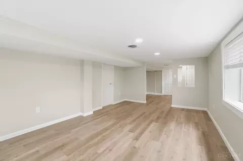 Living - 9808 Daly Rd, Cincinnati, OH 45231 photo 5 of 5