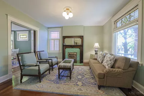 Living - 1704 Mcmillan St, Cincinnati, OH 45206 photo 1 of 2