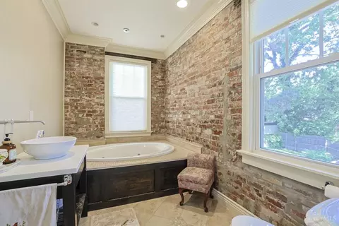 Bath - 1704 Mcmillan St, Cincinnati, OH 45206 photo 1 of 4