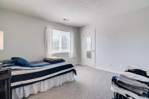 Bedroom - 12181 Regency Run Ct, Cincinnati, OH 45240 photo 4 of 4