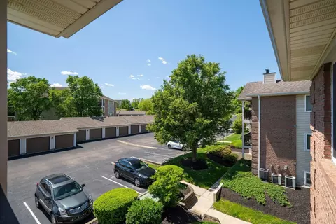 Exterior - 12181 Regency Run Ct, Cincinnati, OH 45240 photo 4 of 8