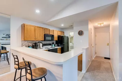 Kitchen - 12181 Regency Run Ct, Cincinnati, OH 45240 photo 1 of 5