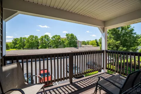 Exterior - 12181 Regency Run Ct, Cincinnati, OH 45240 photo 3 of 8