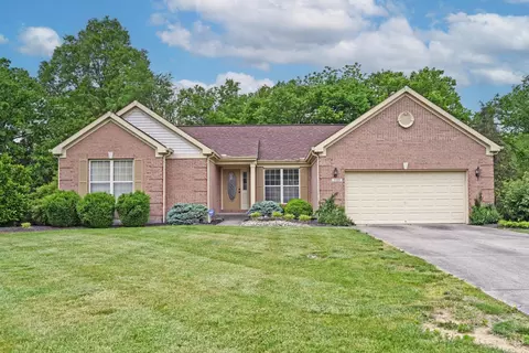 3559 Whitehills, Amelia, OH 45102