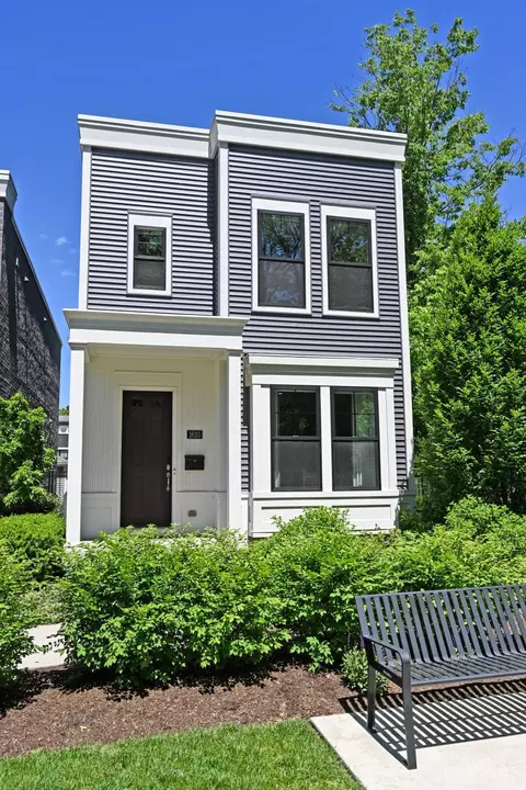 1620 Merrimac St, Cincinnati, OH 45207