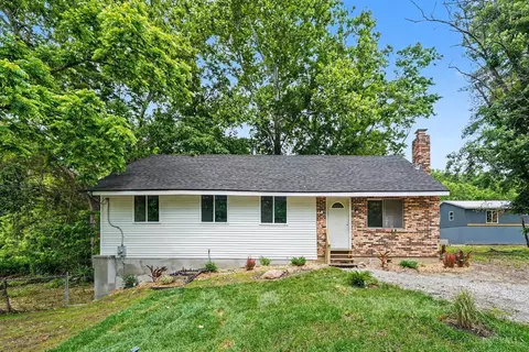 8547 Davis Rd, Maineville, OH 45039