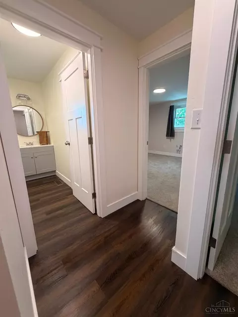 Entry Way - 7205 Linn Rd, Liberty Township, OH 45044 photo 2 of 2