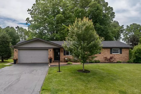 4420 Kitty Ln, Batavia, OH 45103