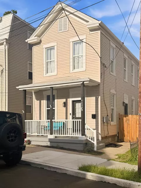 4228 Fergus St, Cincinnati, OH 45223