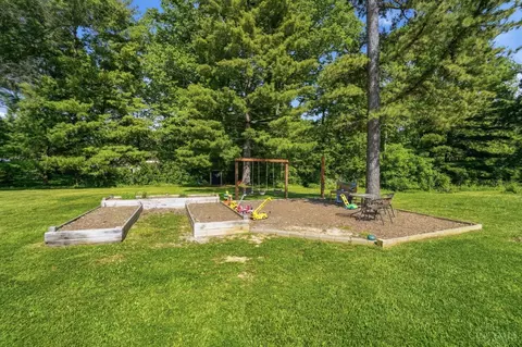 Exterior - 5184 Pinecrest Dr, Morrow, OH 45152 photo 13 of 16