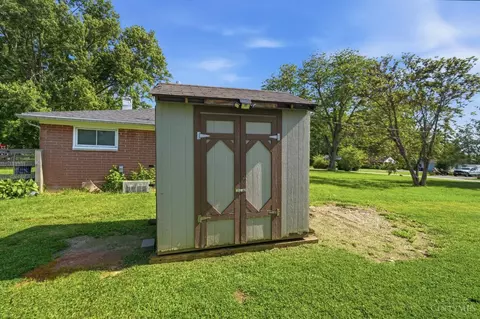 Exterior - 5184 Pinecrest Dr, Morrow, OH 45152 photo 16 of 16
