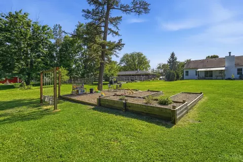 Exterior - 5184 Pinecrest Dr, Morrow, OH 45152 photo 15 of 16