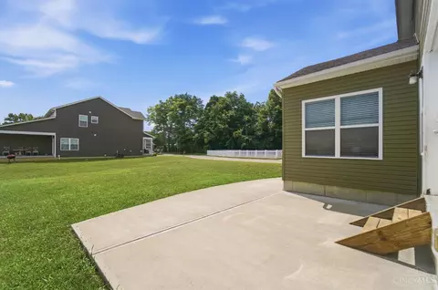 Exterior - 5752 Rhode Island Ave, Cincinnati, OH 45237 photo 7 of 10