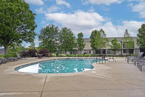 Exterior - 7302 Bridge Point Dr, Cincinnati, OH 45248 photo 11 of 11