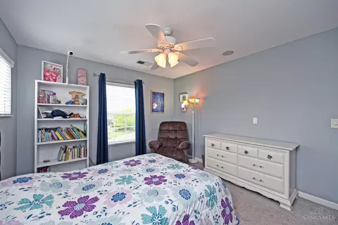 Bedroom - 7302 Bridge Point Dr, Cincinnati, OH 45248 photo 3 of 4
