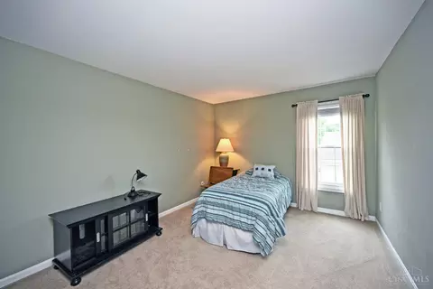 Bedroom - 983 Legendary Run, Cincinnati, OH 45245 photo 5 of 6