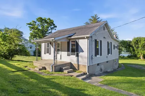 623 Second St, Ripley, OH 45167
