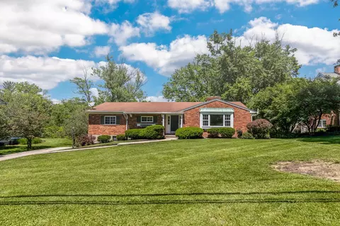 7172 Pfeiffer Rd, Montgomery, OH 45242