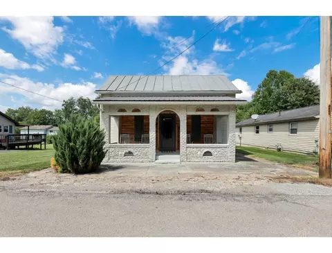 349 Railroad St, South Lebanon, OH 45065