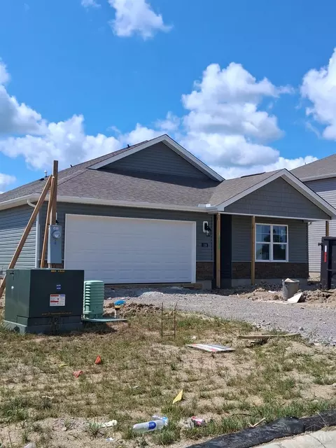 326 Glover Meadows Way, Mount Orab, OH 45154