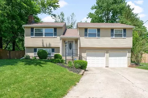 6309 Port Ln, Liberty Twp, OH 45011