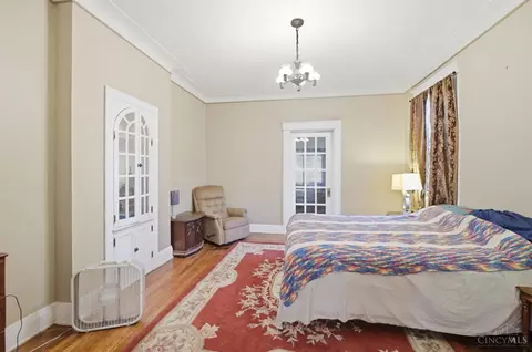 Bedroom - 1540 Pullan Ave, Cincinnati, OH 45223 photo 2 of 11