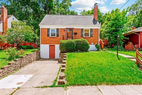 345 Durrell Ave, Cincinnati, OH 45215