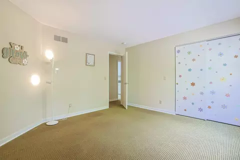 Bedroom - 26 Trailbridge Dr, Blue Ash, OH 45241 photo 5 of 9