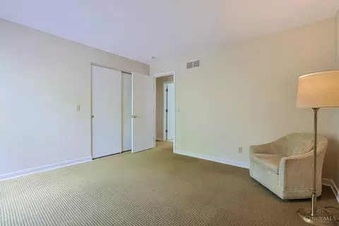 Bedroom - 26 Trailbridge Dr, Blue Ash, OH 45241 photo 7 of 9
