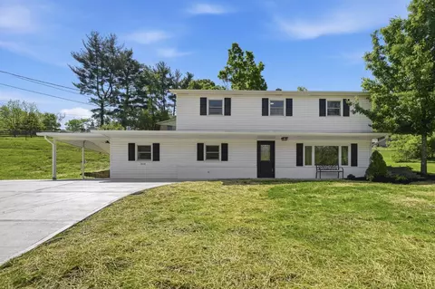 7098 Sheed Rd, Colerain Twp, OH 45247