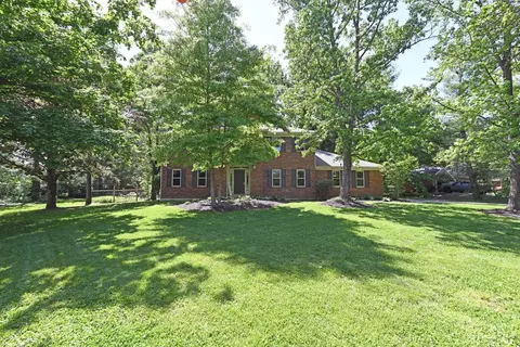 6415 Roth Rdg, Loveland, OH 45140