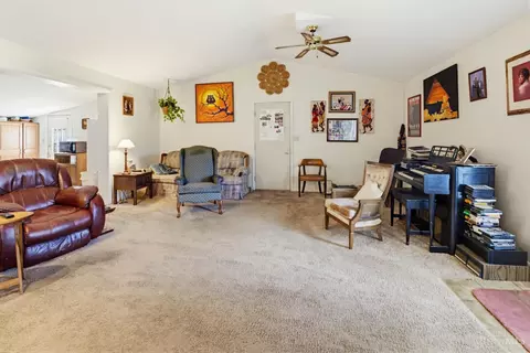 Living - 911 Lakeside Dr, Cincinnati, OH 45231 photo 7 of 7