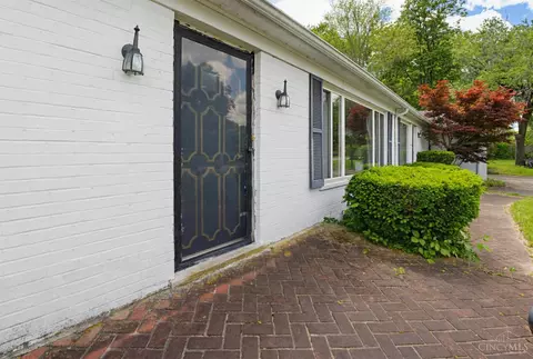 Other - 911 Lakeside Dr, Cincinnati, OH 45231 photo 1 of 11