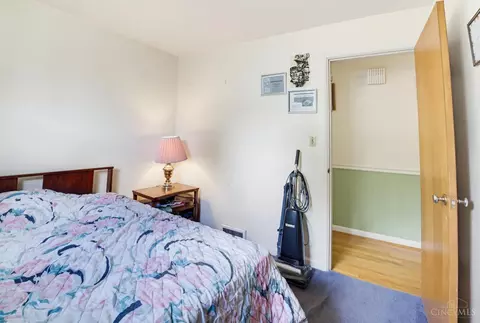 Other - 911 Lakeside Dr, Cincinnati, OH 45231 photo 3 of 11