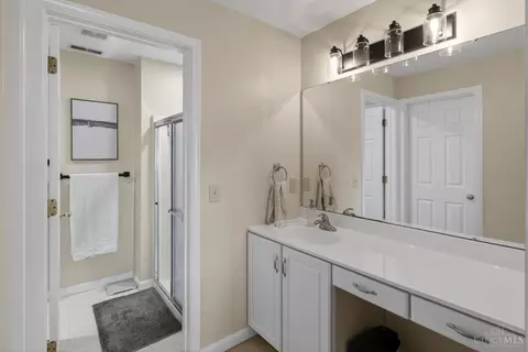 Bath - 170 Palisades Pointe, Cincinnati, OH 45238 photo 1 of 6
