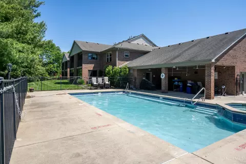 Exterior - 170 Palisades Pointe, Cincinnati, OH 45238 photo 5 of 5