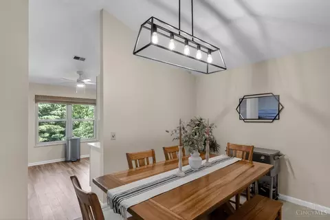 Dining - 170 Palisades Pointe, Cincinnati, OH 45238 photo 3 of 3