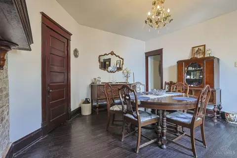 Dining - 1915 Fork Rd, Cincinnati, OH 45223 photo 3 of 3
